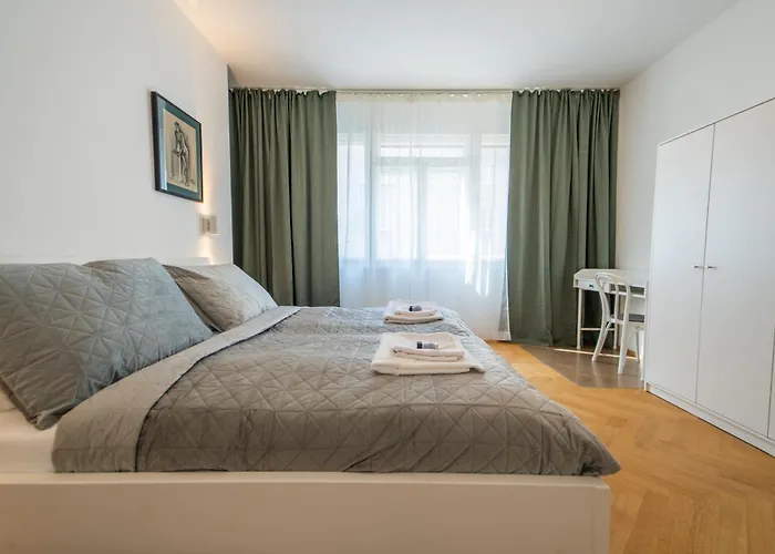 Verve Old Town Dunajska 2 *